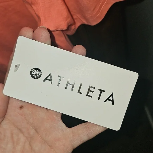 Athleta Nwts Womens True Cotton Crop Tee!! Sz Medium! - Picture 6 of 7